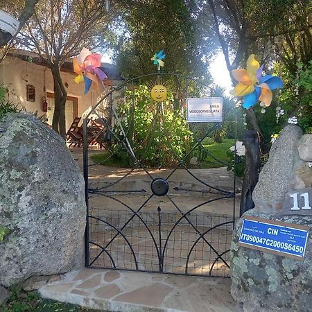 Giardino Del Sole Bed & Breakfast Олбия Екстериор снимка