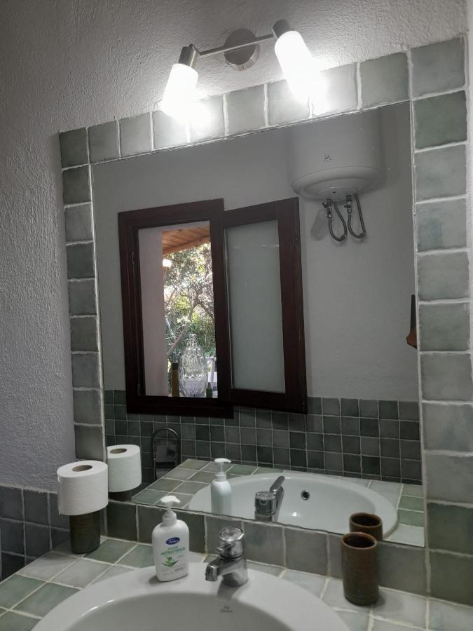 Giardino Del Sole Bed & Breakfast Олбия Екстериор снимка