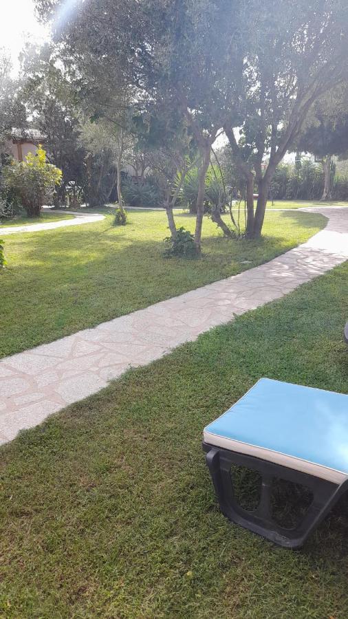 Giardino Del Sole Bed & Breakfast Олбия Екстериор снимка