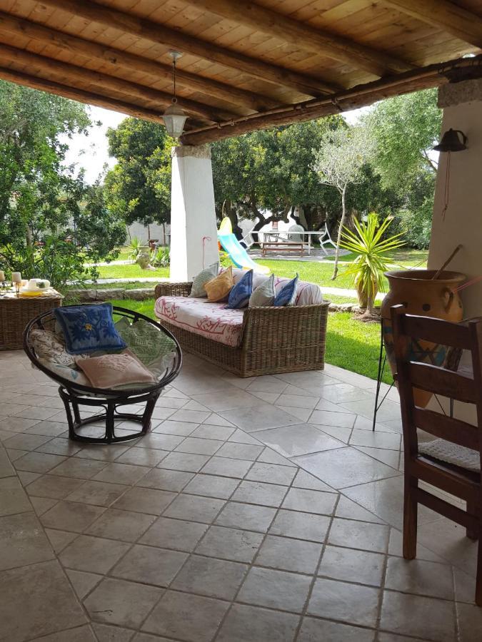 Giardino Del Sole Bed & Breakfast Олбия Екстериор снимка
