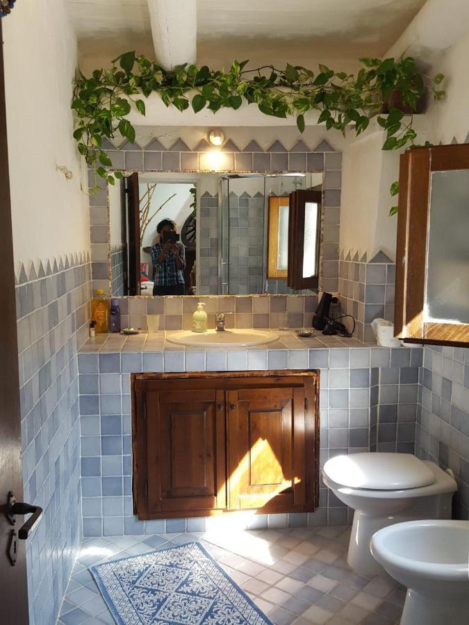Giardino Del Sole Bed & Breakfast Олбия Екстериор снимка