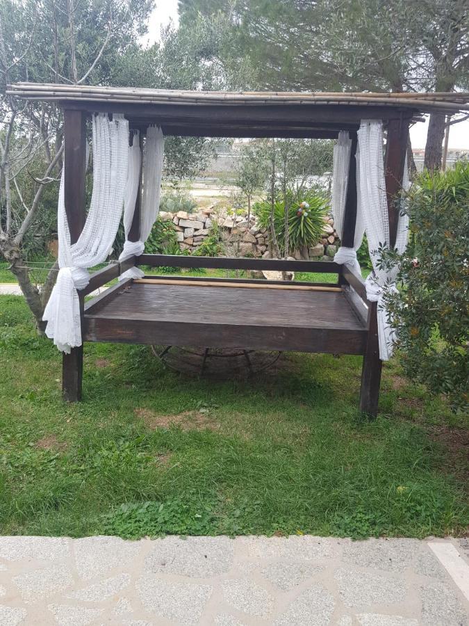 Giardino Del Sole Bed & Breakfast Олбия Екстериор снимка