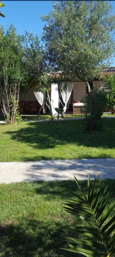 Giardino Del Sole Bed & Breakfast Олбия Екстериор снимка